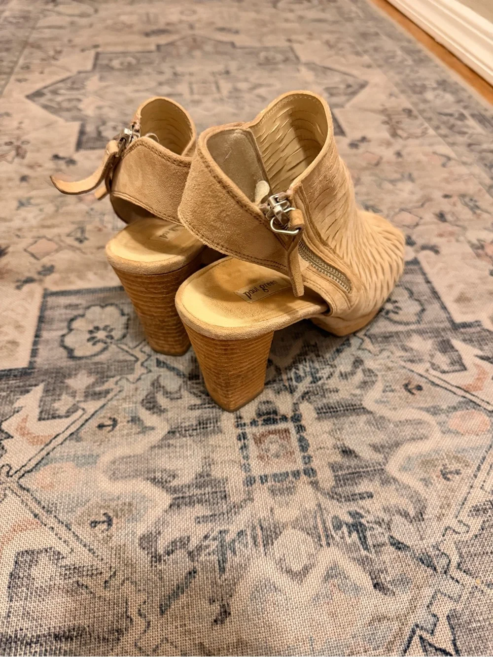 Paul Green Beige Suede Laser-Cut Peep-Toe Block-Heel Ankle-Height Sandals - Picture 2 of 6